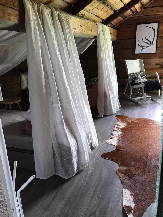 Paeivin Pirtti - Pirttikahvila Ja B&B ルオスト エクステリア 写真