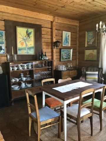 Paeivin Pirtti - Pirttikahvila Ja B&B ルオスト エクステリア 写真